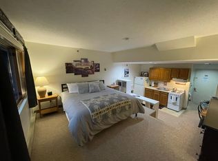 16 Roadrunner Dr #B2A213, Newry, ME 04261