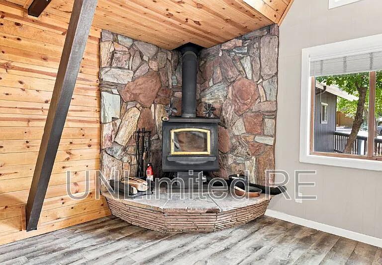 795 E Reindeer Dr — Photo 13