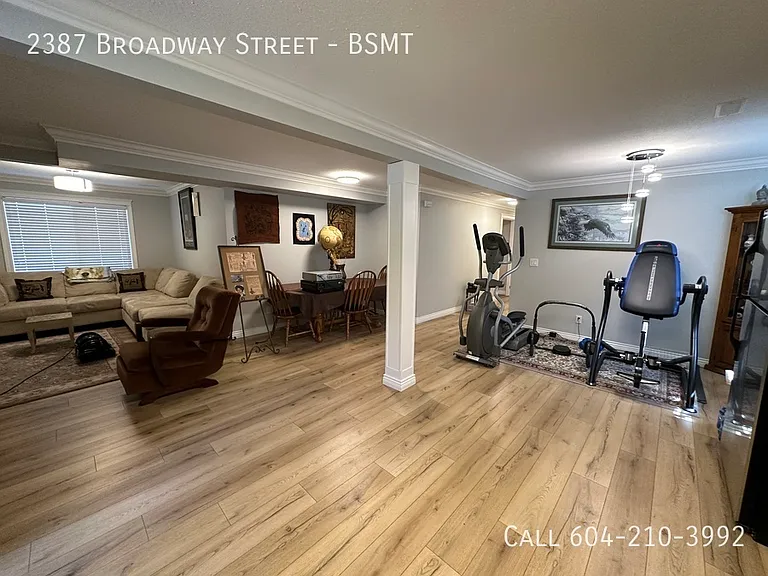 2387 Broadway St #BASEMENT — Photo 6