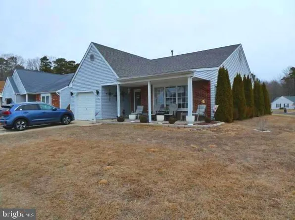 501 Trinidad Blvd, Williamstown, NJ 08094