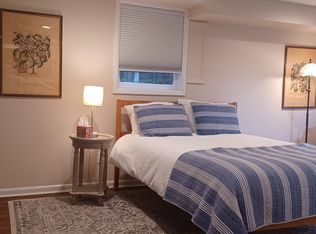 402 13th St NE APT C, Charlottesville, VA 22902