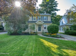 1165 Highland Park Rd, Niskayuna, NY 12309