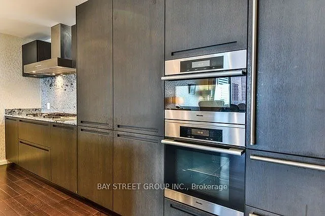 180 University Ave #4207 — Photo 9