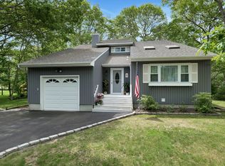 66 Argonne Rd E, Hampton Bays, NY 11946