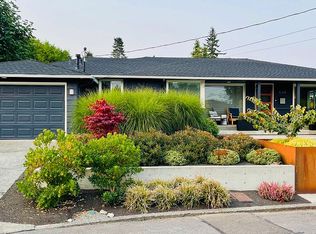 530 Homeland Dr, Edmonds, WA 98020