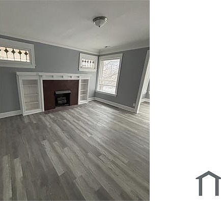 2nd image of 6822 S East End Ave #3N