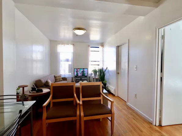 518 West 135th Street image 2 of 9