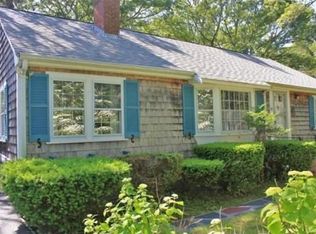 32 Teal Cir, West Dennis, MA 02670