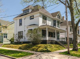 1535 Larch St, Halifax, NS B3H3W7