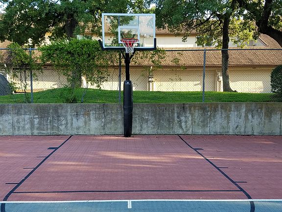 HOA basketball court