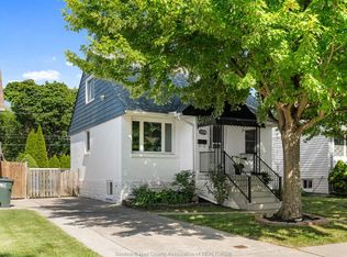 1574 Arthur Rd, Windsor, ON N8Y 3Z1
