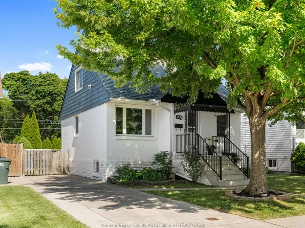 1574 Arthur Rd, Windsor, ON N8Y 3Z1