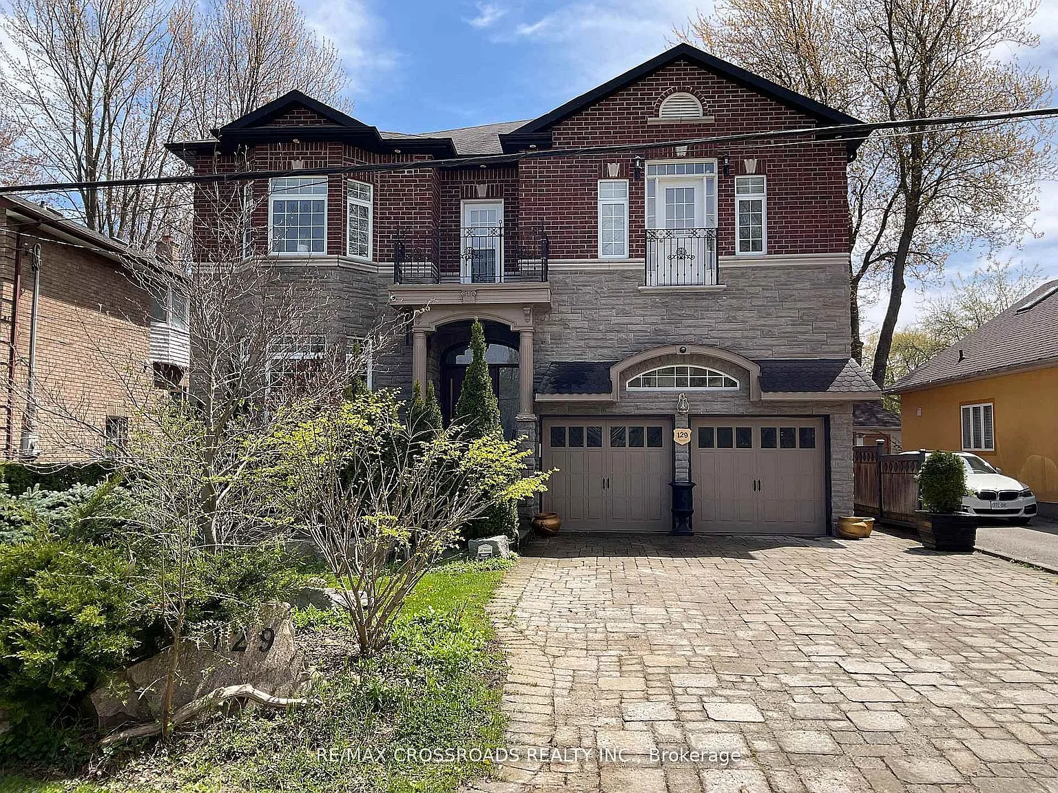2 bed, $2,850 — Photo 1