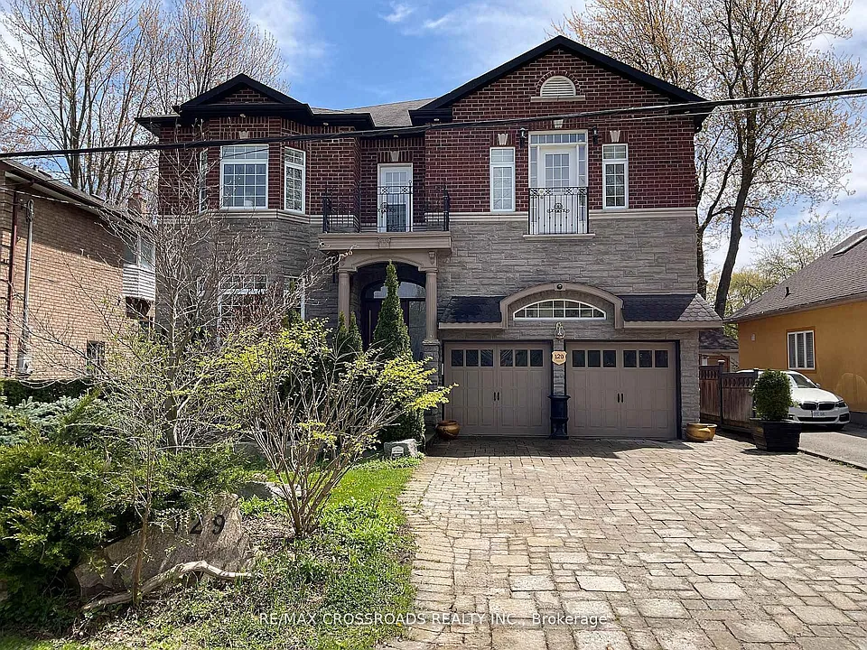 129 Lakeland Cres