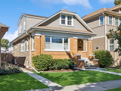 1173 S Taylor Ave, Oak Park, IL, 60304