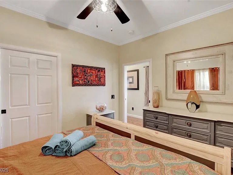 481 Benedict Dr — Photo 11