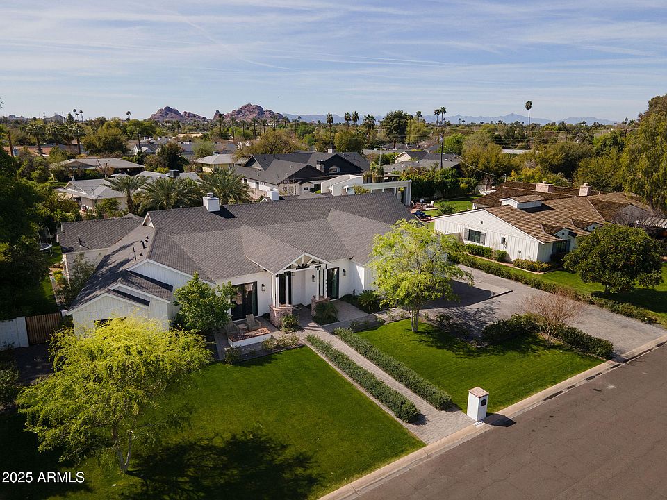 1st image of 6455 E CALLE DEL MEDIA --
