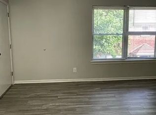 2305 Taylorsville Rd #A, Louisville, KY 40205
