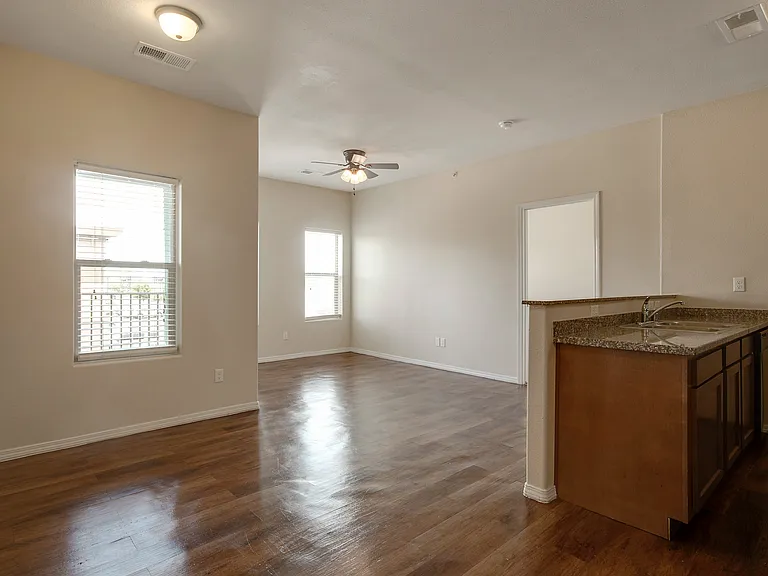216 Kitchen and Dining/Living Room