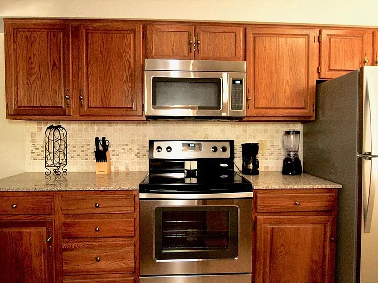 9113 S Urbana Ave #8-C — Photo 15