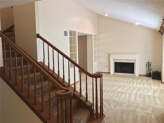 3rd image of 16603 Ashwood Dr
