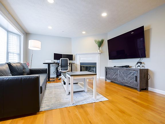 4th image of 19 Georgetown Drive