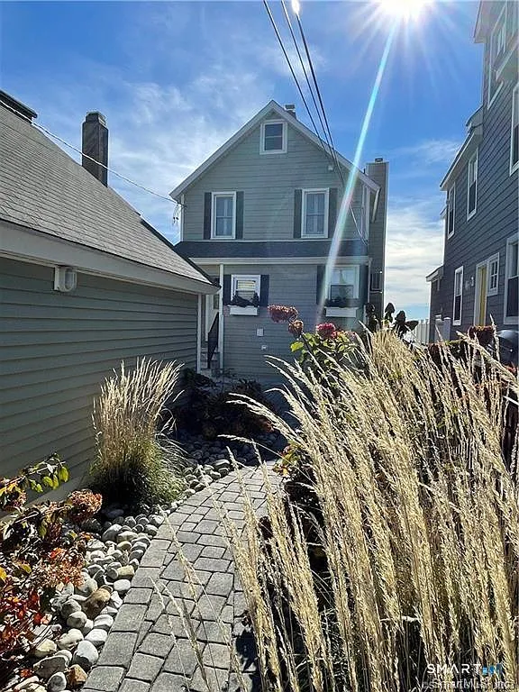 3 bed, 1.5 bath, 1186 sqft, $4,500 — Photo 4