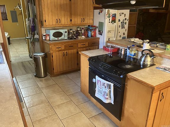 5th image of 8617 Pawnee Dr