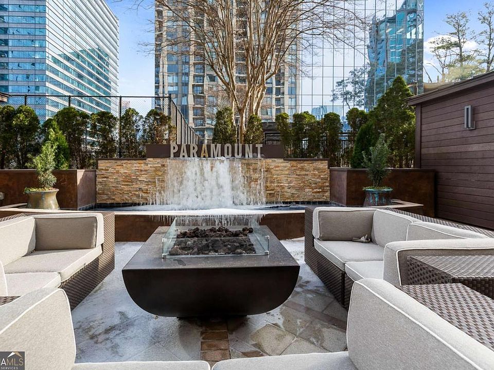 1st image of 3445 Stratford Rd NE APT 303