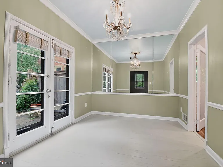 3018 New Mexico Ave NW — Photo 4