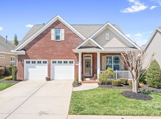 12705 Meetinghouse Dr, Cornelius, NC 28031