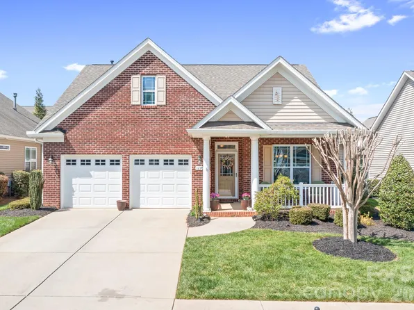 12705 Meetinghouse Dr, Cornelius, NC 28031