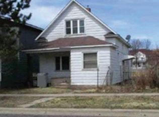 320 2nd St SW, Chisholm, MN 55719