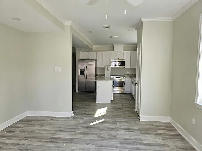 8709 Apricot St — Photo 13