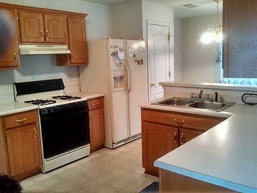 2nd image of 2998 Winding Grove Dr