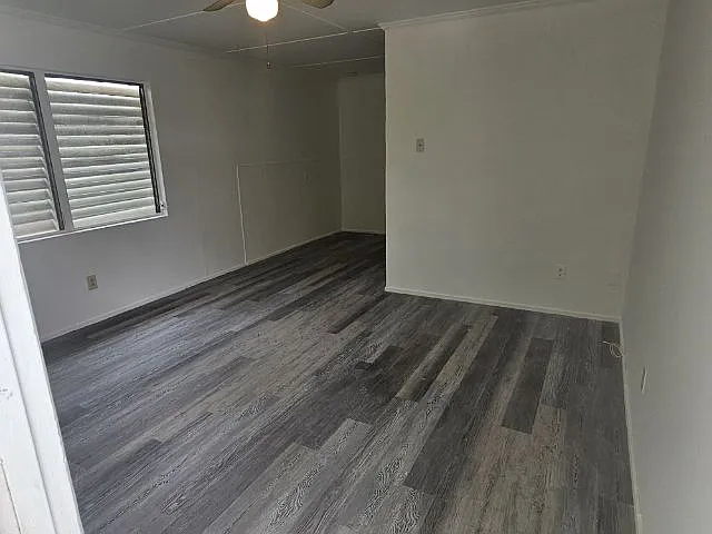 825C Eaton St #C — Photo 5