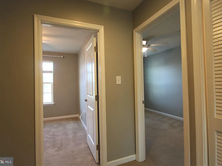 228 Compass Dr — Photo 16