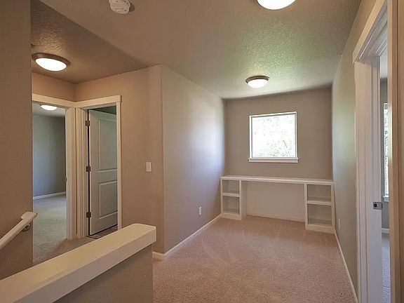4th image of 17842 SW Meadowbrook Way
