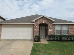6509 Saddleback Dr, Denton, TX 76210