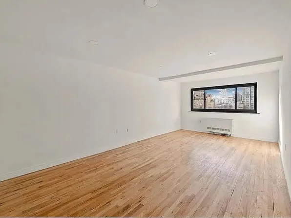 295 Park Avenue South image 1 of 17