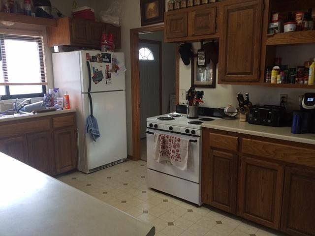 Kitchen with lots of countertop & cabinet space.