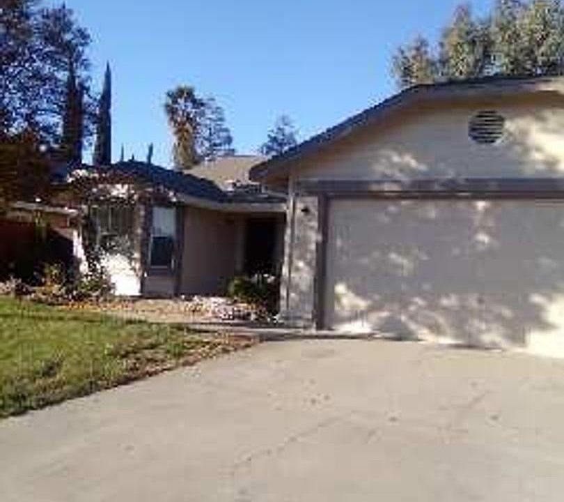 1st image of 145 Peninsula Dr