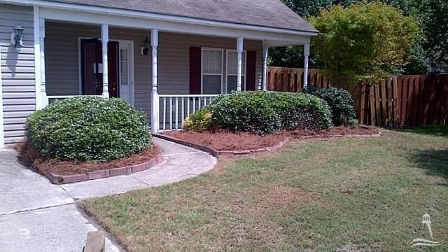 1st image of 594 Windsor Dr
