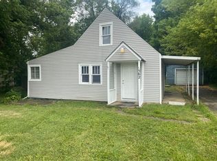 562 Ashwood Rd, Columbus, OH 43207