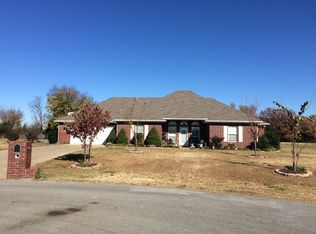 321 Lee Ann Way, Prairie Grove, AR 72753