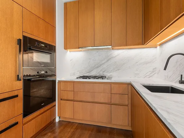 570 Broome St #6B, New York, NY 10013