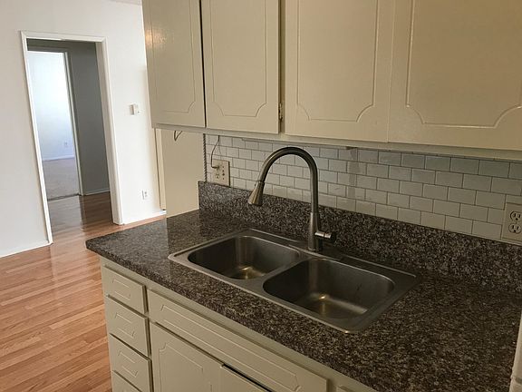 2nd image of 436 Raymond Ave