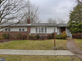 4502 Coventry Rd, Harrisburg, PA 17109