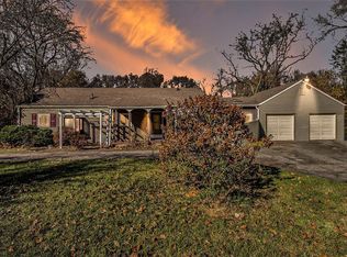 25547 Country Club Dr, South Bend, IN 46619