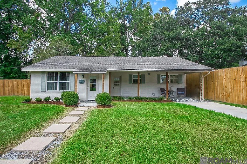 3 bed, 1644 sqft, $3,000 — Photo 1